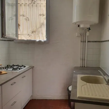 Liberte17/2 Apartment *